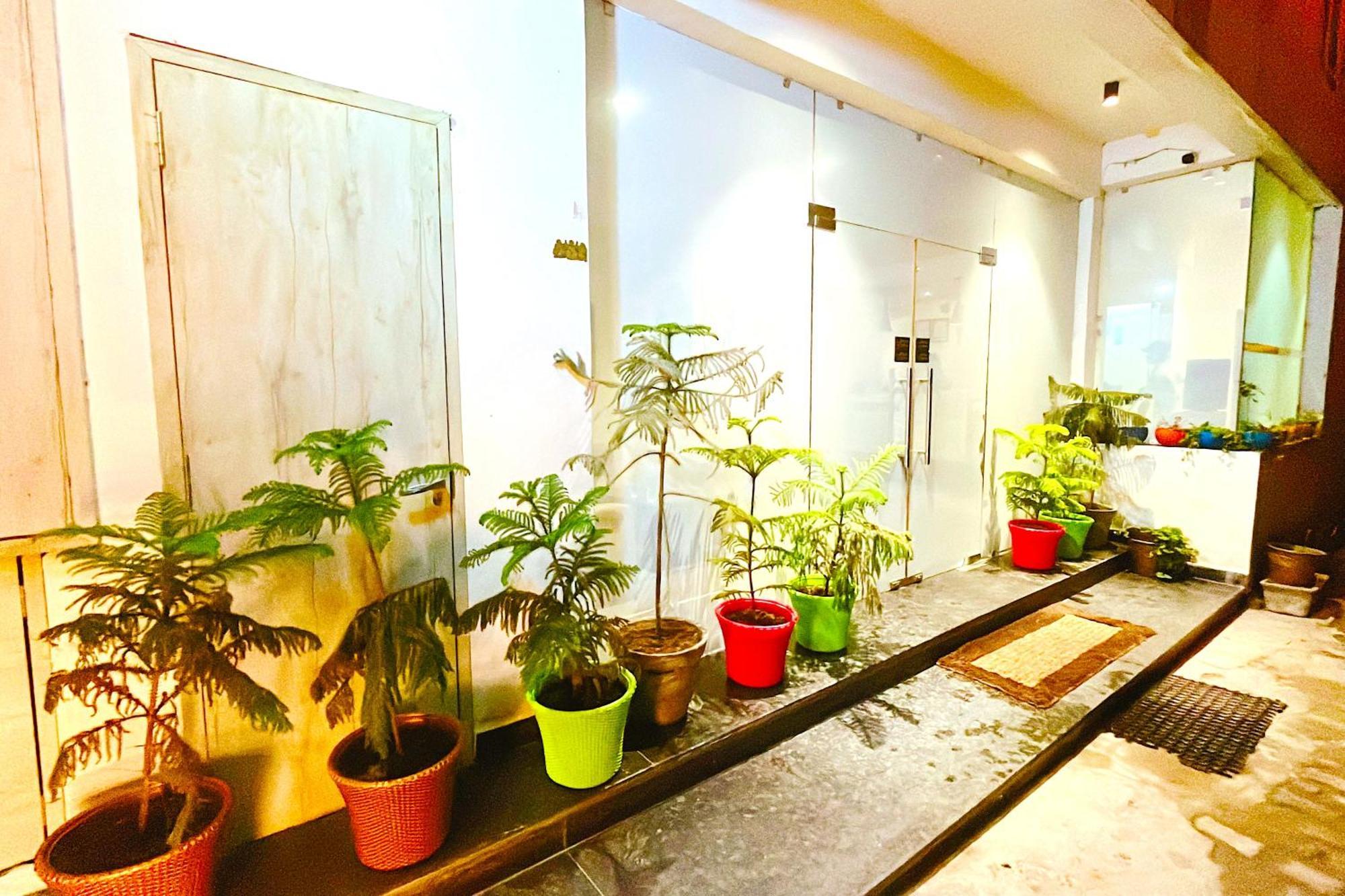 Ganga Ashoka Hotel Risikés Kültér fotó