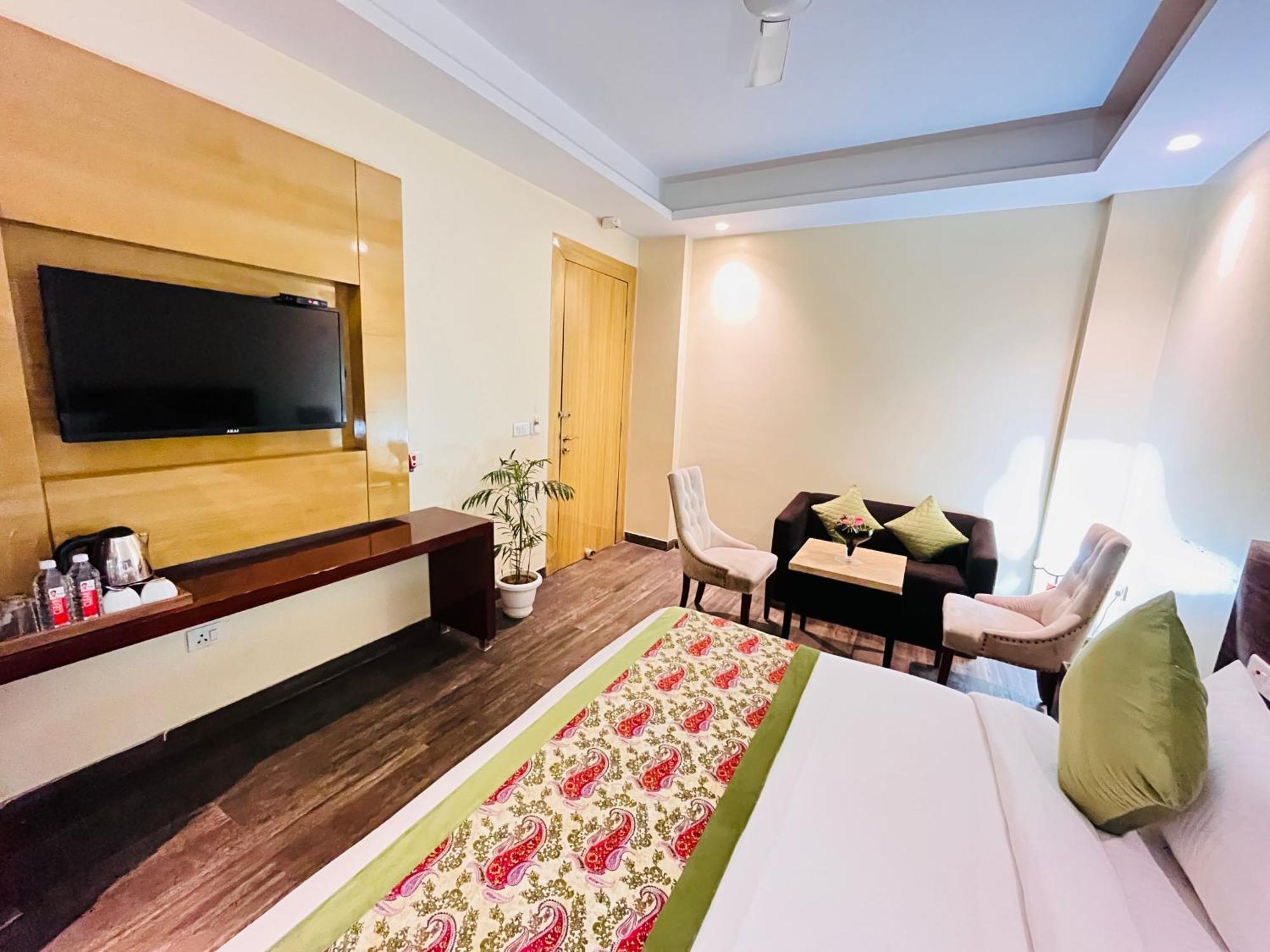 Ganga Ashoka Hotel Risikés Kültér fotó