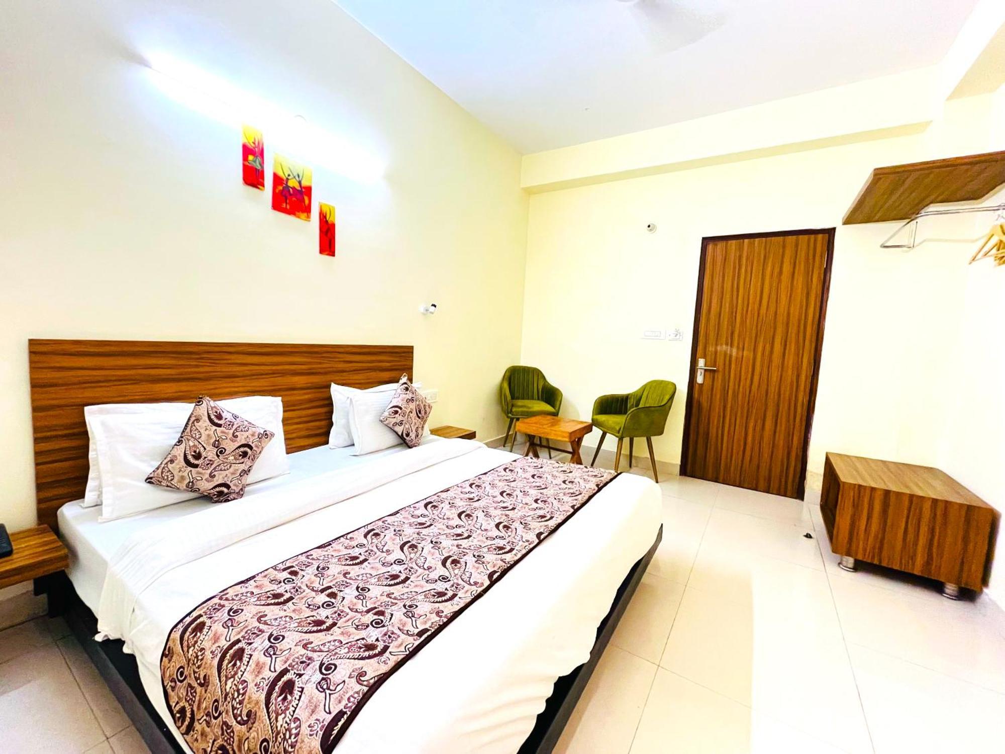 Ganga Ashoka Hotel Risikés Kültér fotó